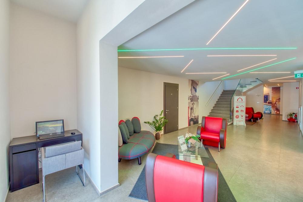 Boutique Hotel Bramante & Spa Urbania Exteriör bild