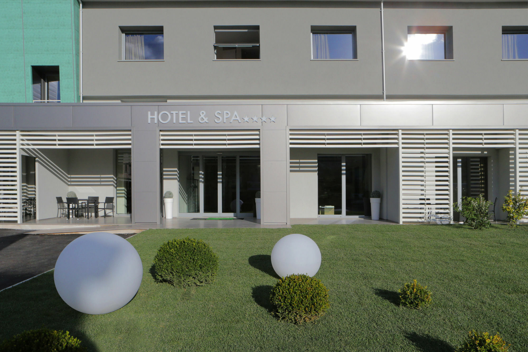 Boutique Hotel Bramante & Spa Urbania Exteriör bild