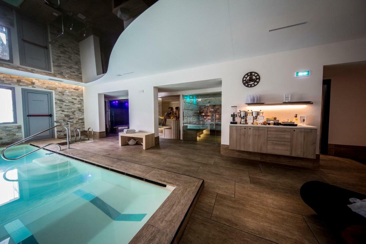 Boutique Hotel Bramante & Spa Urbania Exteriör bild