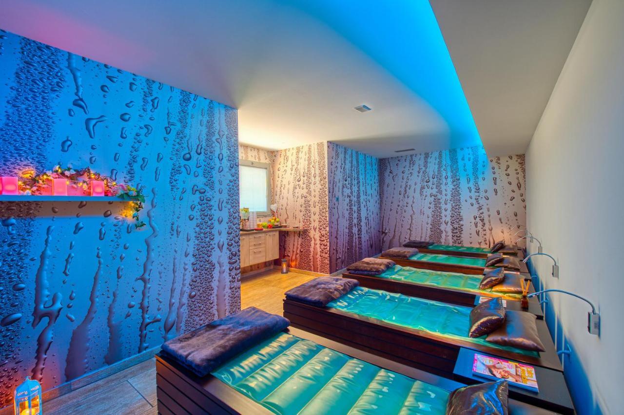 Boutique Hotel Bramante & Spa Urbania Exteriör bild